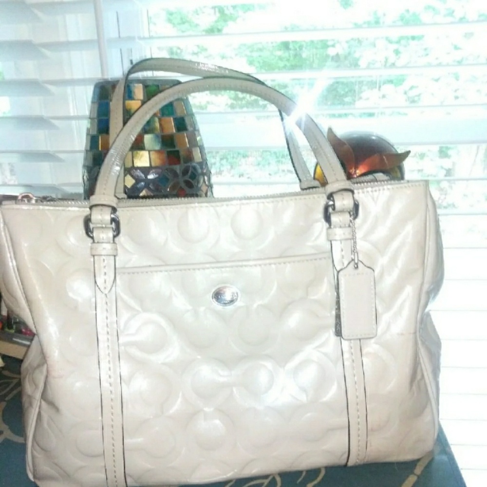 Coach Shoulder Bag